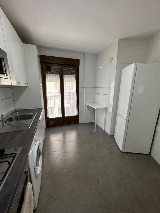 Apartamento Nuevo Duplex Santa Cruz de la Zarza Εξωτερικό φωτογραφία